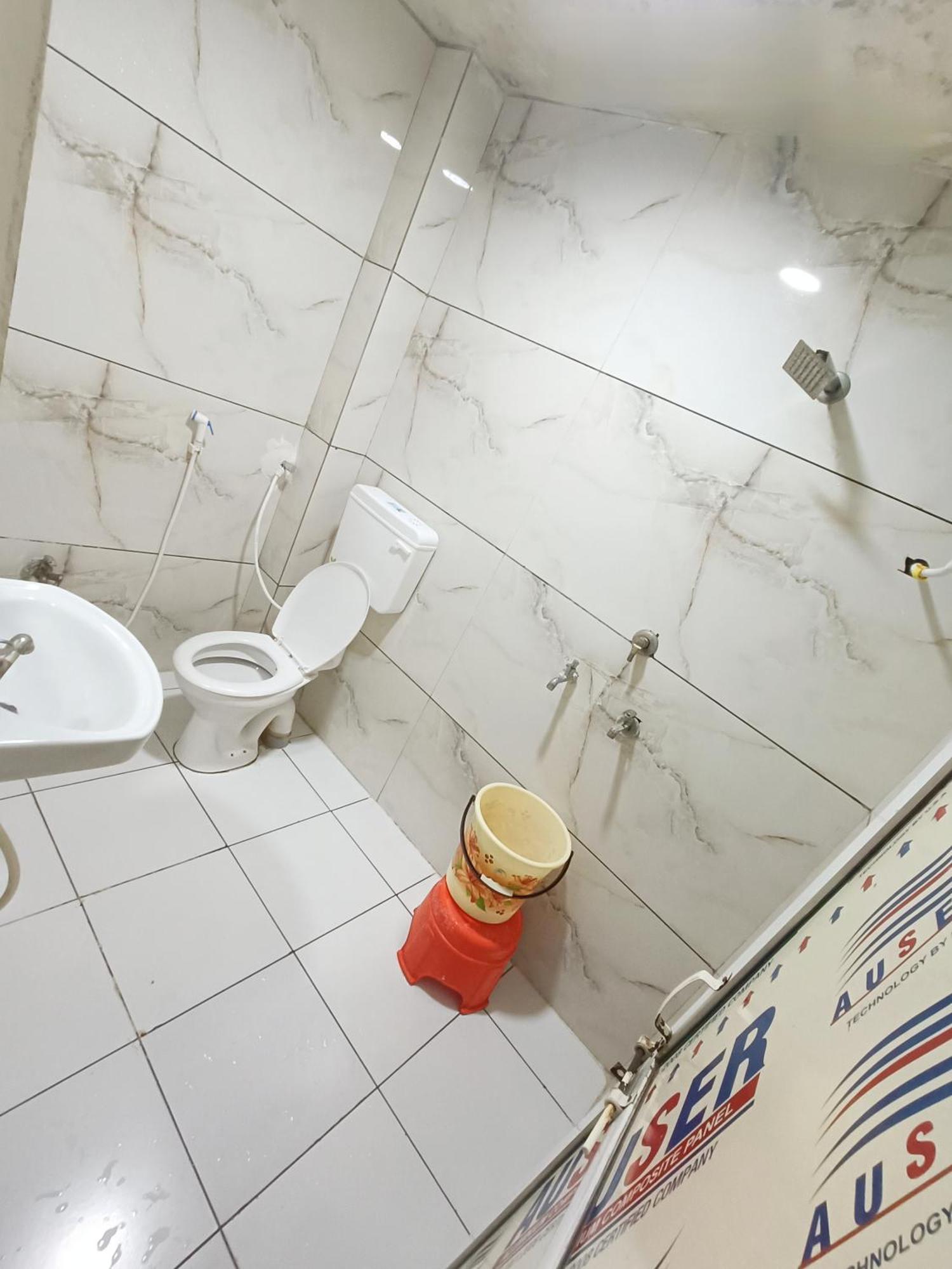 Treebo Yatri Grah Kshipra T Hotel Udždžain Exteriér fotografie